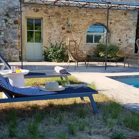Bed & Breakfast Les Toits De Valaurie