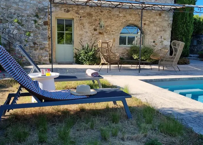 Bed & Breakfast Les Toits De Valaurie